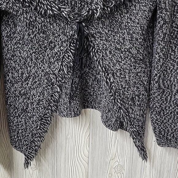 Berretti Cardigan Wool Blend Sweater Fringe Detail Tie Front Womens Small - Picture 3 of 9